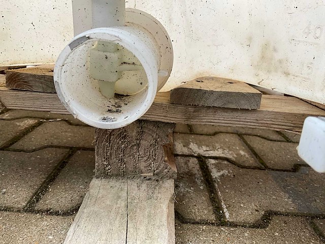 Ibc container / watercontainer / vloeistofcontainer - afbeelding 7 van  7