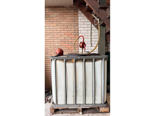 Ibc container - afbeelding 1 van  3