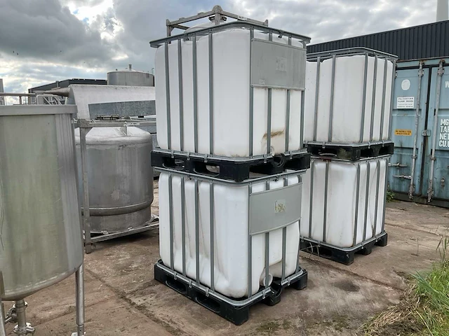 Ibc-containers (2x) - afbeelding 5 van  5