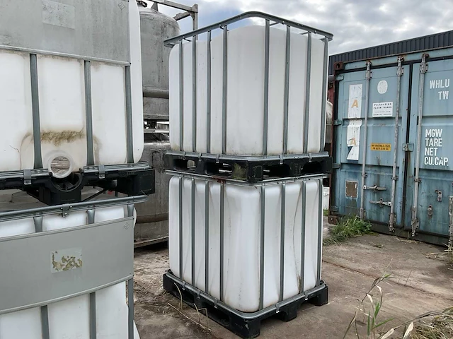 Ibc-containers (2x) - afbeelding 2 van  4