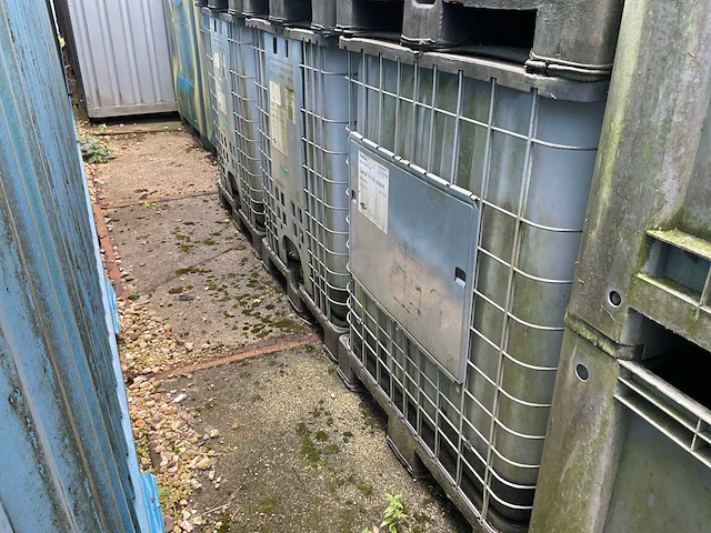 Ibc-containers (3x) - afbeelding 1 van  4