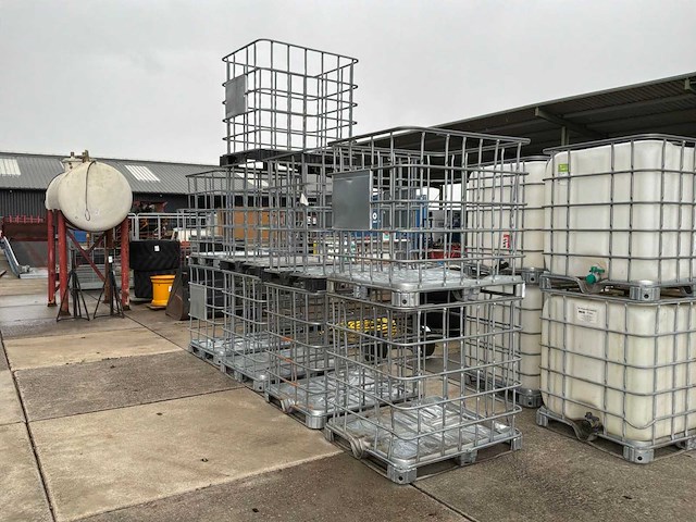 Ibc frame (9x) - afbeelding 1 van  4