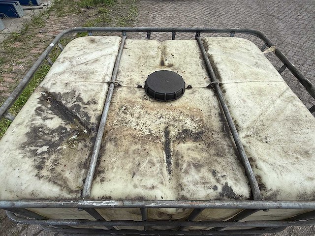 Ibc vat 1000 liter - afbeelding 6 van  8