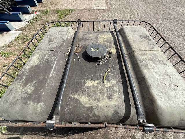 Ibc vat 1000 liter - afbeelding 6 van  7