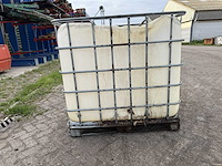 Ibc vat 1000 liter - afbeelding 1 van  8