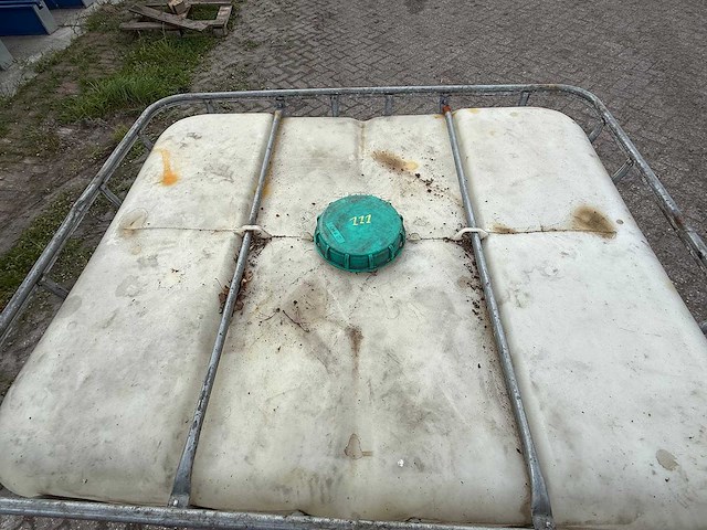 Ibc vat 1000 liter - afbeelding 6 van  9