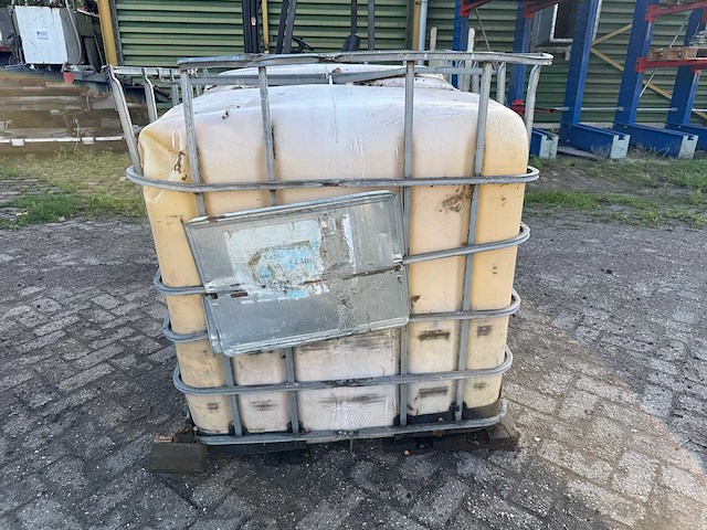 Ibc vat 1000 liter - afbeelding 4 van  8