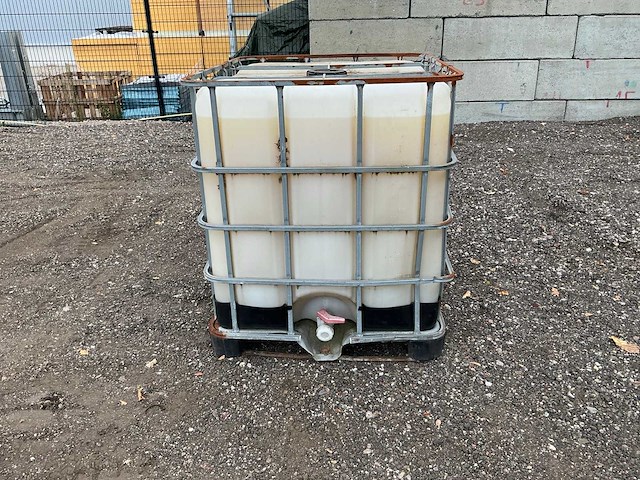 Ibc vat met shampoo 1000 ltr overige reiniging - afbeelding 6 van  11