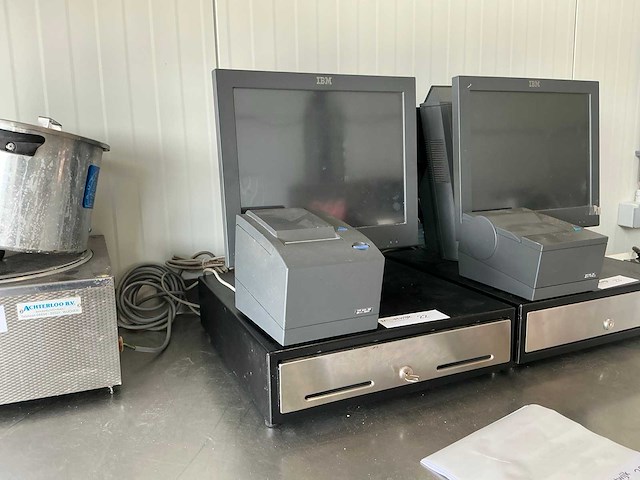 Ibm kassa met lade - afbeelding 1 van  3