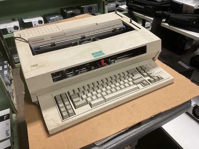 Ibm wheelwriter 1500 typewriter - afbeelding 1 van  4