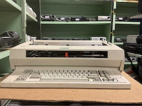 Ibm wheelwriter 1500 typewriter - afbeelding 2 van  4