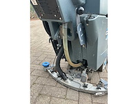 Ice i24bt schrobzuigmachine met extra set accu’s - afbeelding 23 van  23