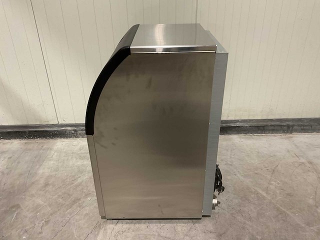 Ice maker xb40fzl ijsblokjesmachine - afbeelding 39 van  47