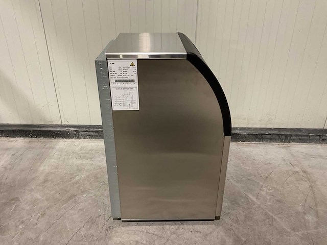Ice maker xb40fzl ijsblokjesmachine - afbeelding 24 van  34