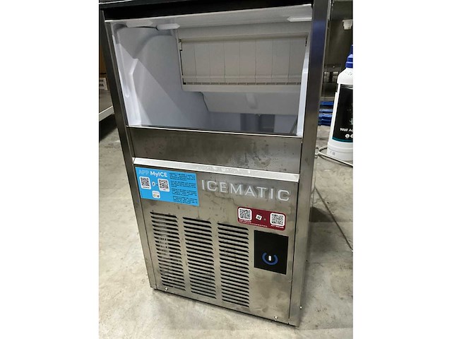 Icematic c28 ax ijsblokjesmachine - afbeelding 3 van  7