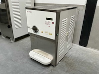Iceteam 301 inox softijsmachine - afbeelding 1 van  4