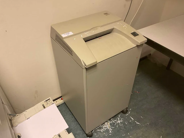 Ideal 2602 papier shredder - afbeelding 1 van  5