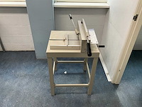 Ideal 3905 stapelsnijmachine - afbeelding 1 van  6