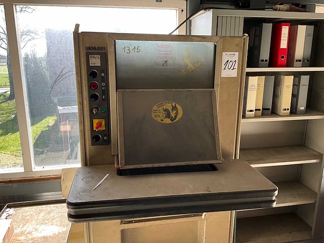 Ideal 4105 papiervernietiger - afbeelding 2 van  4