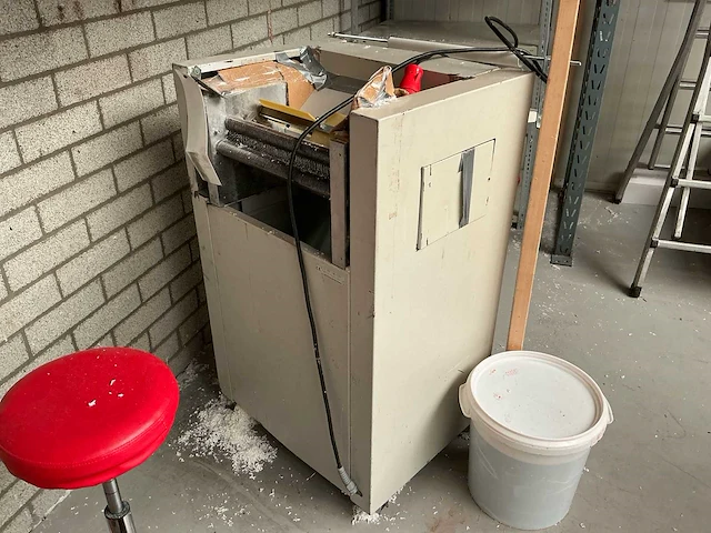Ideal 4605 shredder - afbeelding 1 van  13