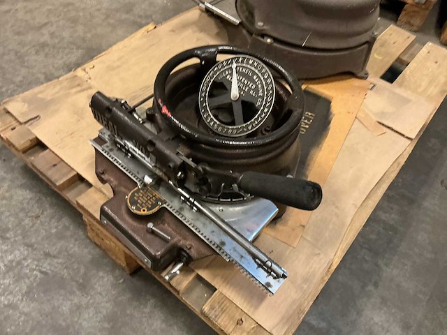 Ideal no 9 stencil machine - afbeelding 1 van  4