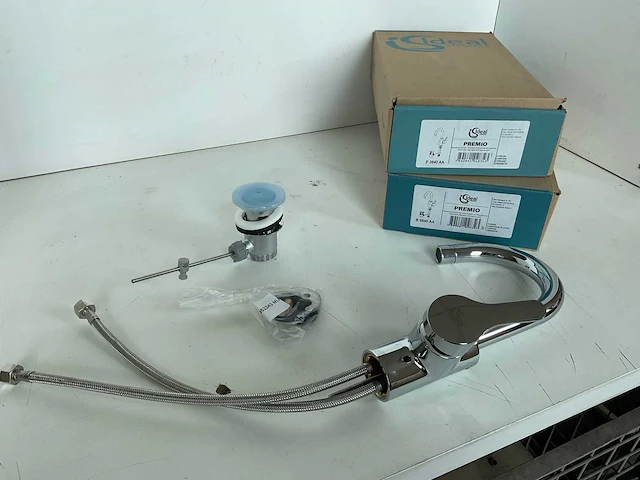 Ideal standard - premio - b0840aa - wastafelkranen (2x) - afbeelding 1 van  5