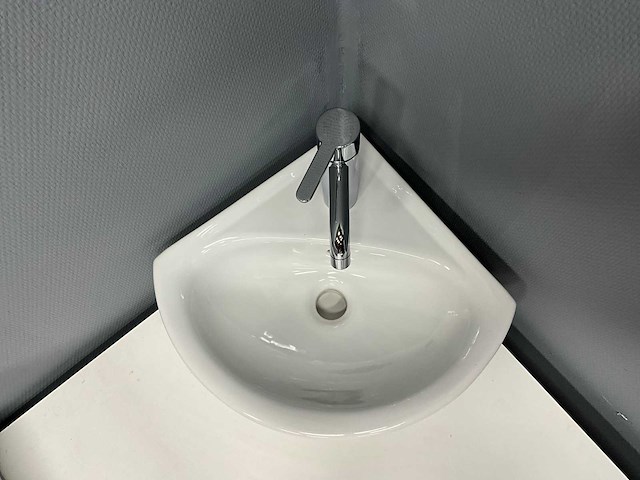 Ideal standard / damixa - hoekwastafel met wastafelkraan - afbeelding 4 van  6