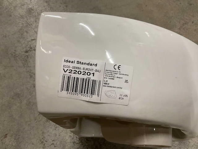 Ideal standard v220201 hoekfontein - afbeelding 2 van  2