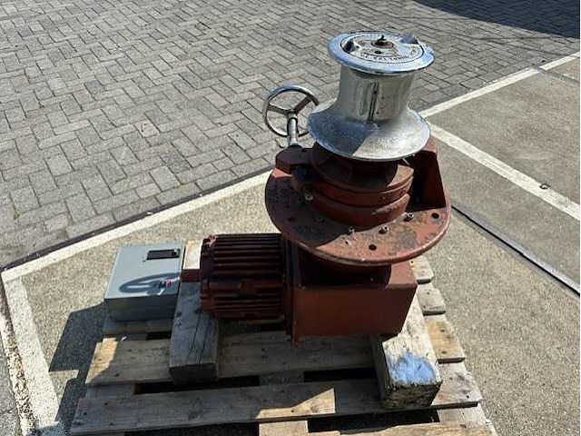 Ideal windlass east greenwich - bcw-3 - kaapstander/winch/lier - afbeelding 2 van  8