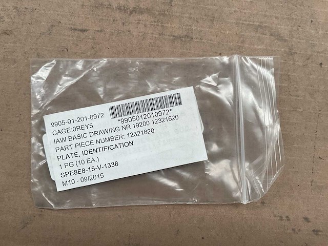 Identification plate (100x) - afbeelding 2 van  2