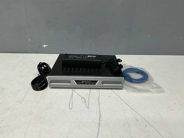 Idirect - evolution x5 - router - afbeelding 2 van  8