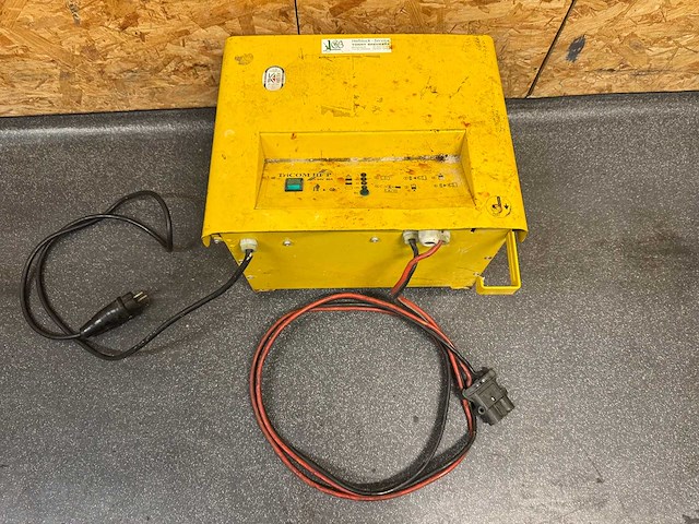 Ieb industrie - e 230 g 24/50 - acculader - afbeelding 2 van  3