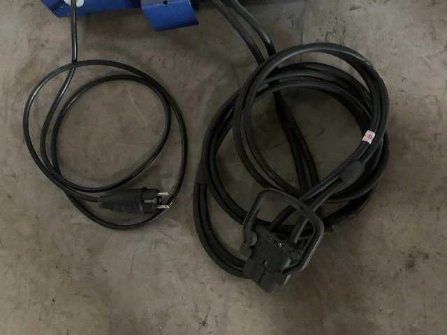 Ieg e 230 g acculader - afbeelding 2 van  3