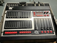 Ies - light mixing console - afbeelding 3 van  8