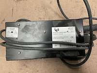 Ies industriële acculader - afbeelding 2 van  3