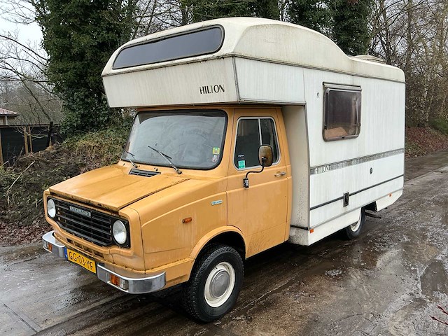 Ieyland hilton camper - afbeelding 1 van  39