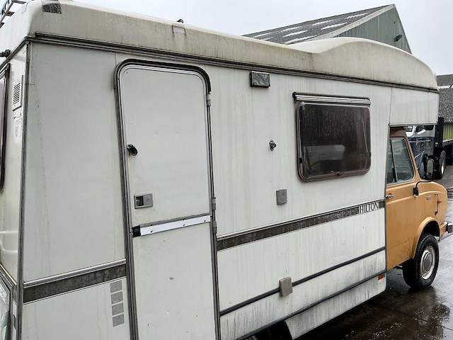 Ieyland hilton camper - afbeelding 22 van  39