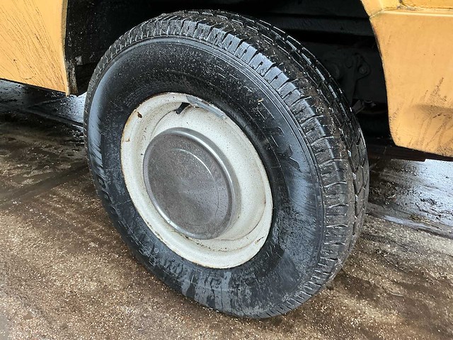 Ieyland hilton camper - afbeelding 24 van  39