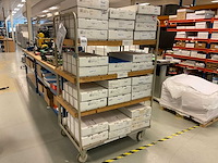 Igepa papiervellen in etagewagen - afbeelding 1 van  11