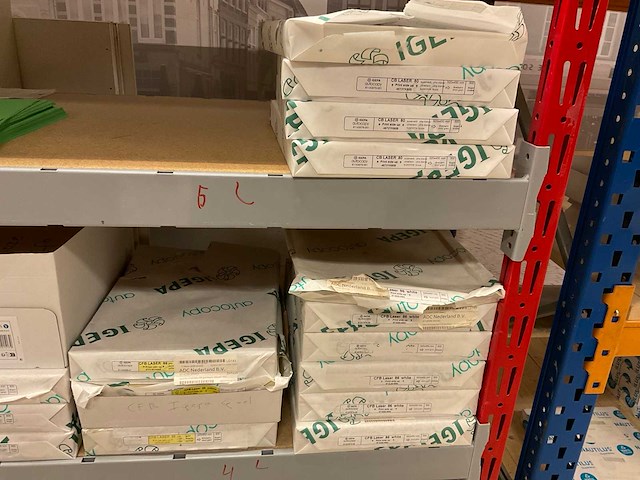 Igepa stelling met papier - afbeelding 4 van  14
