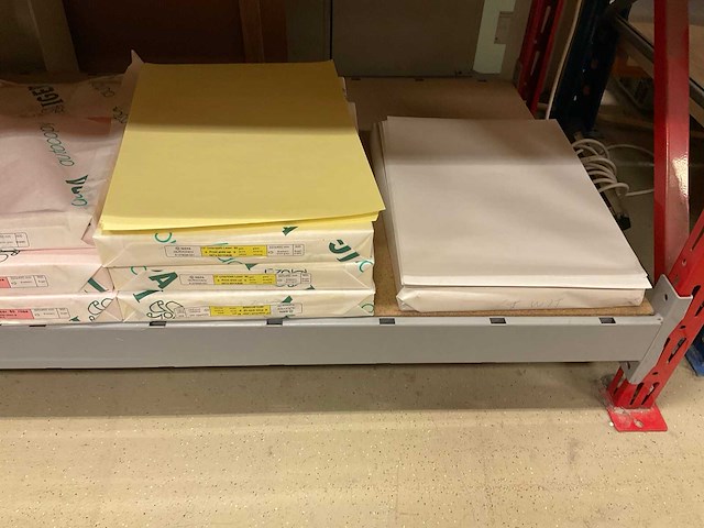 Igepa stelling met papier - afbeelding 5 van  14