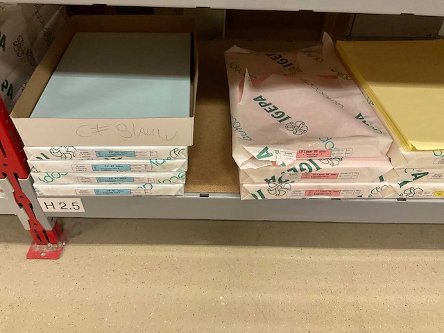 Igepa stelling met papier - afbeelding 6 van  14