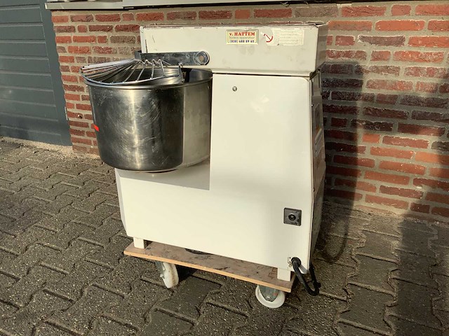I.g.f. 2400/s25 deegmixer - afbeelding 6 van  7