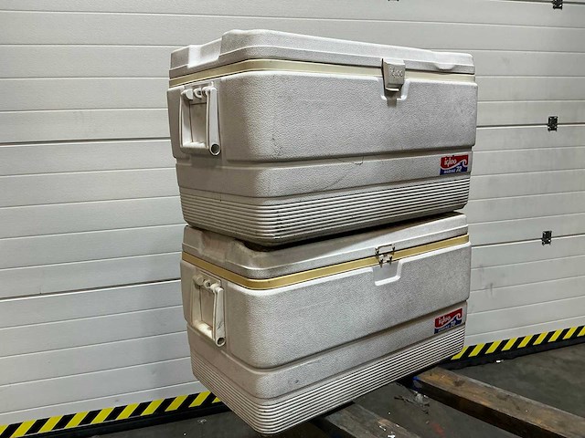 Igloo marine 72 koelbox (2x) - afbeelding 1 van  7