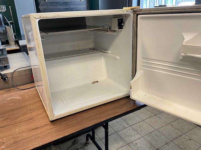 Ignis arf 910/ig koelkast - afbeelding 3 van  5