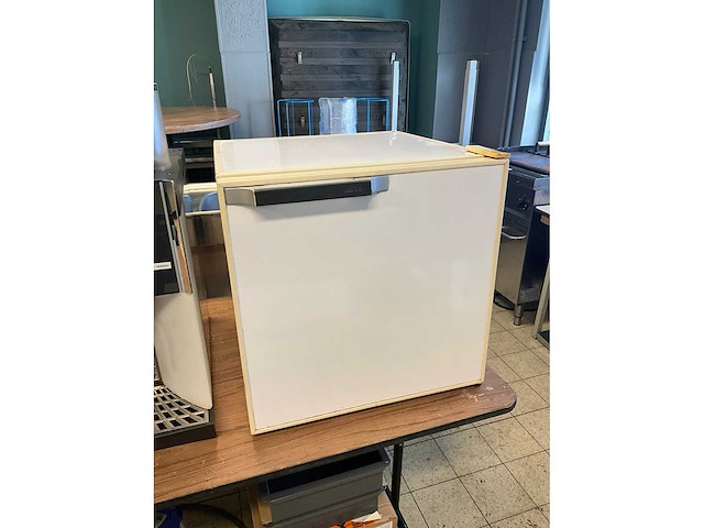 Ignis arf 910/ig koelkast - afbeelding 2 van  5