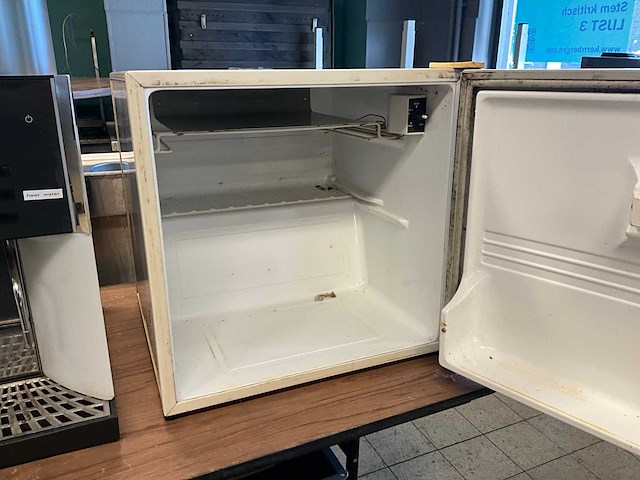 Ignis arf 910/ig koelkast - afbeelding 3 van  5