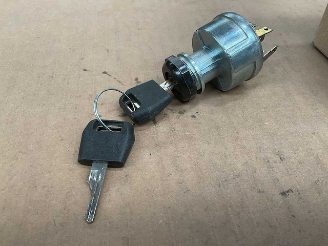 Ignition lock switch (2x) - afbeelding 2 van  3