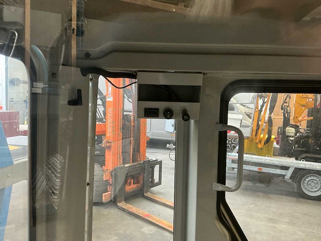 Ihi 30vx minigraafmachine cabine roundcap - afbeelding 10 van  10