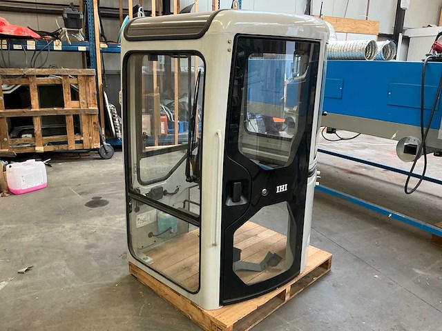 Ihi 30vx minigraafmachine cabine roundcap - afbeelding 1 van  10